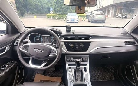 Geely Emgrand, 2022 год, 1 210 000 рублей, 8 фотография