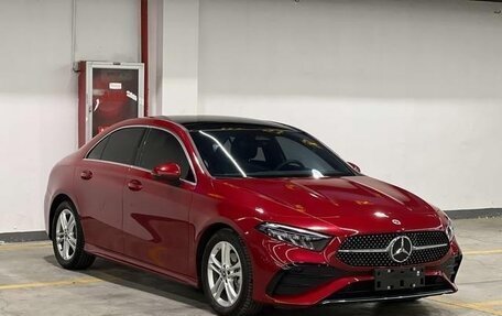 Mercedes-Benz A-Класс, 2023 год, 2 213 000 рублей, 3 фотография