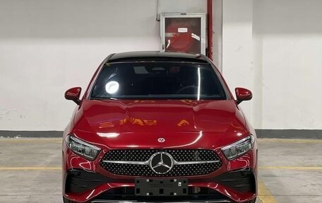 Mercedes-Benz A-Класс, 2023 год, 2 213 000 рублей, 2 фотография