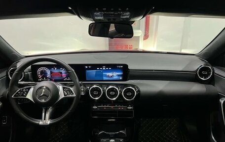 Mercedes-Benz A-Класс, 2023 год, 2 213 000 рублей, 8 фотография