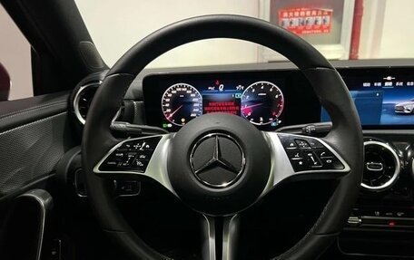 Mercedes-Benz A-Класс, 2023 год, 2 213 000 рублей, 13 фотография