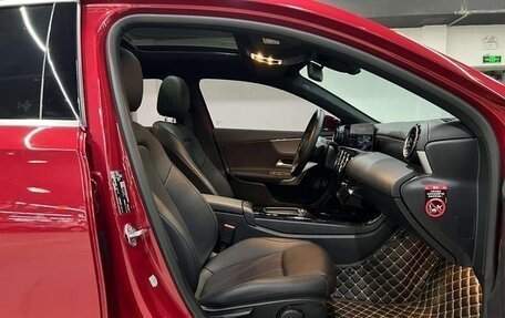 Mercedes-Benz A-Класс, 2023 год, 2 213 000 рублей, 11 фотография
