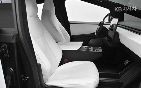 Tesla Cybertruck, 2025 год, 14 000 005 рублей, 10 фотография