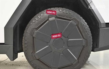Tesla Cybertruck, 2025 год, 14 000 005 рублей, 5 фотография