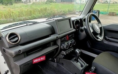 Suzuki Jimny, 2025 год, 2 299 000 рублей, 17 фотография