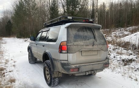 Mitsubishi Pajero Sport II рестайлинг, 2003 год, 999 999 рублей, 4 фотография
