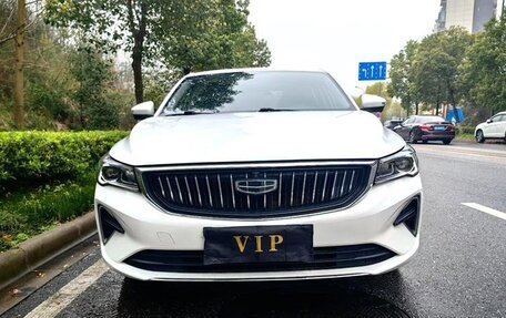 Geely Emgrand, 2022 год, 1 370 000 рублей, 2 фотография