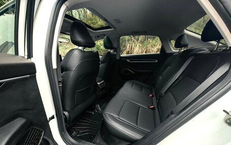 Geely Emgrand, 2022 год, 1 370 000 рублей, 8 фотография