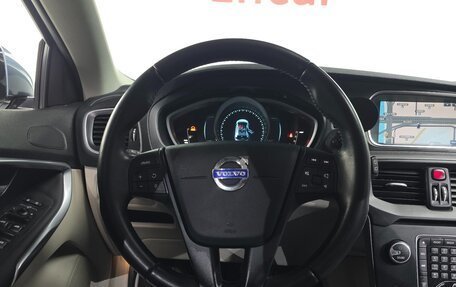 Volvo V40 II рестайлинг, 2014 год, 800 000 рублей, 6 фотография