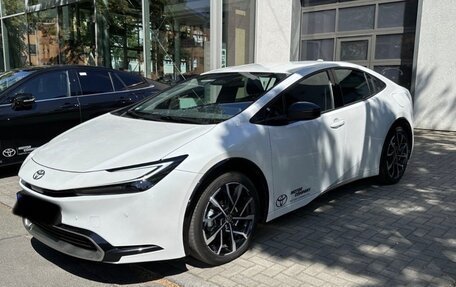 Toyota Prius IV XW50, 2025 год, 2 500 666 рублей, 1 фотография