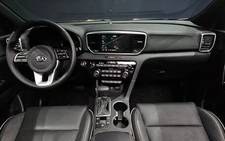 KIA Sportage IV рестайлинг, 2018 год, 2 120 000 рублей, 6 фотография