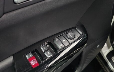 KIA Sportage IV рестайлинг, 2018 год, 2 120 000 рублей, 12 фотография