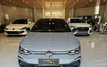 Volkswagen Golf VIII, 2023 год, 1 570 177 рублей, 2 фотография