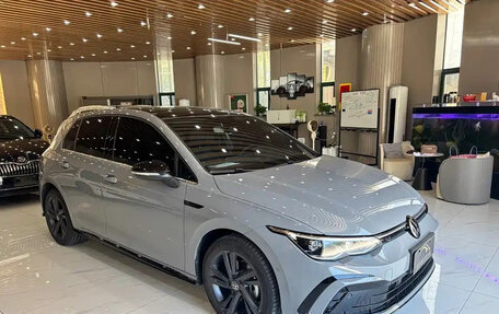 Volkswagen Golf VIII, 2023 год, 1 570 177 рублей, 3 фотография