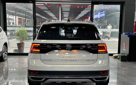 Volkswagen T-Cross I, 2023 год, 1 560 177 рублей, 5 фотография