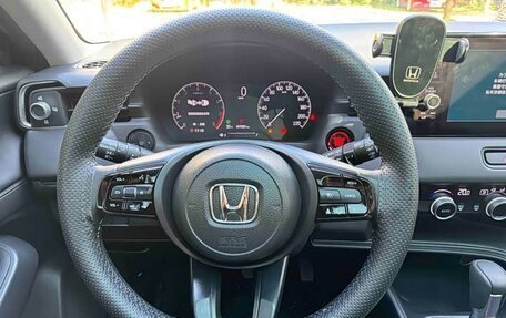 Honda Vezel, 2023 год, 1 350 000 рублей, 12 фотография