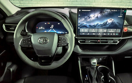 Toyota Highlander, 2025 год, 5 250 000 рублей, 20 фотография