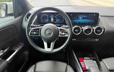 Mercedes-Benz B-Класс, 2021 год, 1 600 100 рублей, 8 фотография
