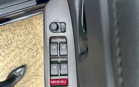 Toyota Roomy I, 2023 год, 870 000 рублей, 19 фотография