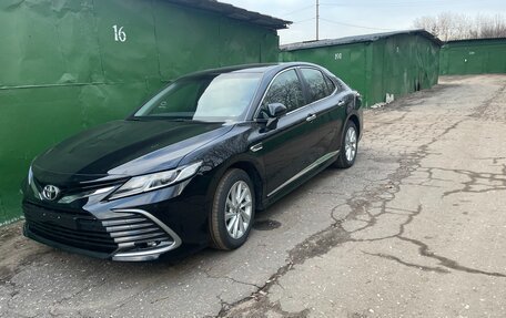 Toyota Camry, 2023 год, 4 990 000 рублей, 7 фотография