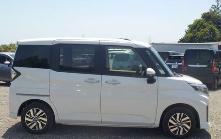 Toyota Roomy I, 2023 год, 1 100 000 рублей, 5 фотография