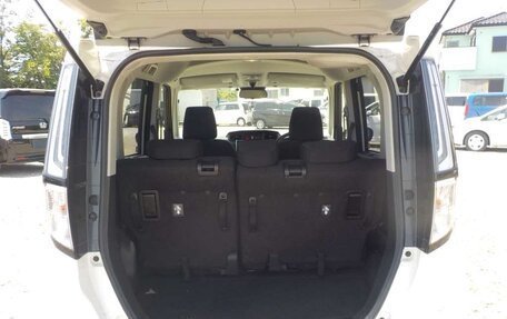 Toyota Roomy I, 2023 год, 1 100 000 рублей, 14 фотография