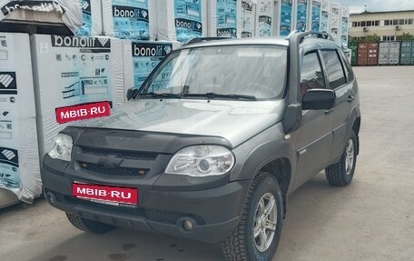 Chevrolet Niva I рестайлинг, 2010 год, 355 000 рублей, 1 фотография