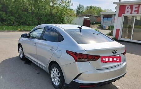 Hyundai Solaris II рестайлинг, 2021 год, 1 450 000 рублей, 5 фотография