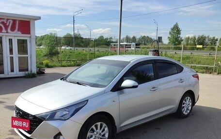 Hyundai Solaris II рестайлинг, 2021 год, 1 450 000 рублей, 7 фотография