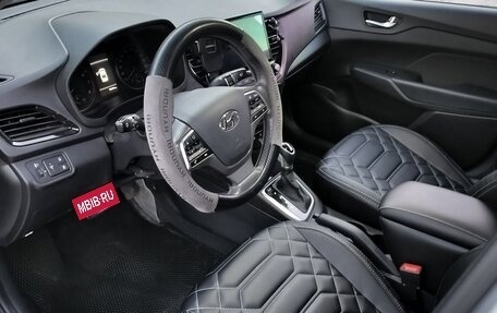Hyundai Solaris II рестайлинг, 2021 год, 1 450 000 рублей, 9 фотография