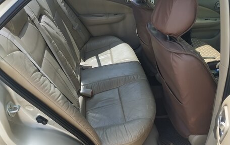 Nissan Sunny B15, 2002 год, 315 000 рублей, 2 фотография