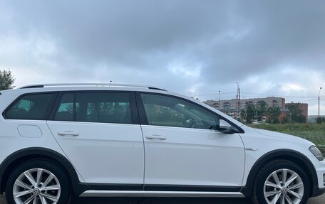 Volkswagen Golf VII, 2016 год, 1 750 000 рублей, 3 фотография