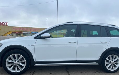 Volkswagen Golf VII, 2016 год, 1 750 000 рублей, 7 фотография