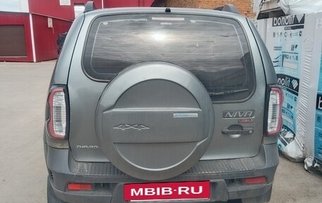 Chevrolet Niva I рестайлинг, 2010 год, 355 000 рублей, 9 фотография
