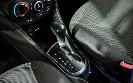 Hyundai Solaris II рестайлинг, 2013 год, 910 000 рублей, 14 фотография