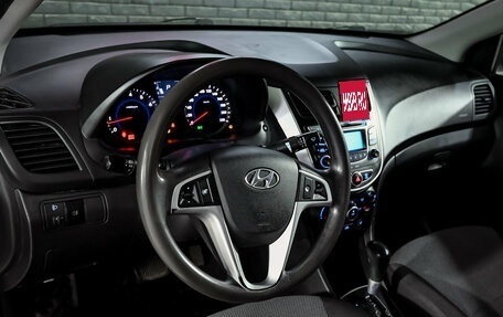 Hyundai Solaris II рестайлинг, 2013 год, 910 000 рублей, 12 фотография