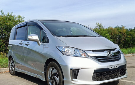 Honda Freed I, 2015 год, 1 465 000 рублей, 3 фотография