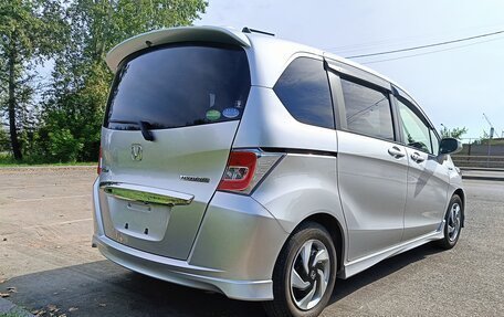 Honda Freed I, 2015 год, 1 465 000 рублей, 4 фотография