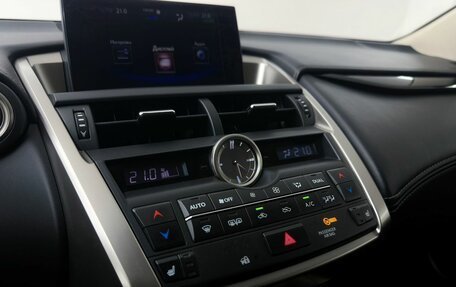 Lexus NX I, 2015 год, 2 300 000 рублей, 13 фотография