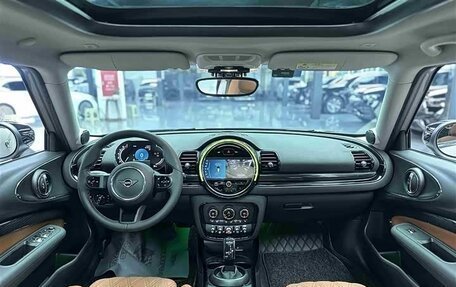 MINI Clubman, 2023 год, 2 650 000 рублей, 6 фотография