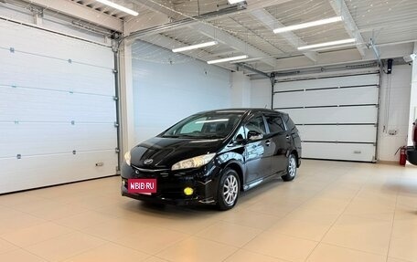 Toyota Wish II, 2012 год, 1 449 000 рублей, 2 фотография