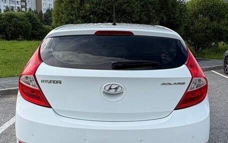 Hyundai Solaris II рестайлинг, 2013 год, 780 000 рублей, 2 фотография