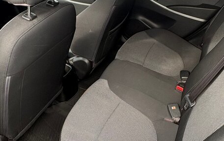 Hyundai Solaris II рестайлинг, 2013 год, 780 000 рублей, 12 фотография