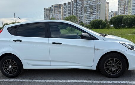 Hyundai Solaris II рестайлинг, 2013 год, 780 000 рублей, 8 фотография