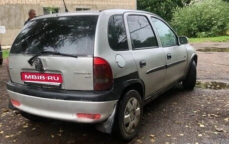 Opel Corsa B, 2000 год, 140 000 рублей, 3 фотография