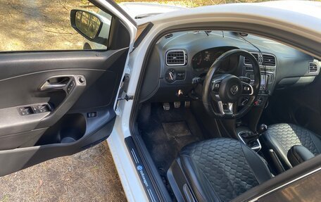 Volkswagen Polo VI (EU Market), 2018 год, 1 000 000 рублей, 2 фотография