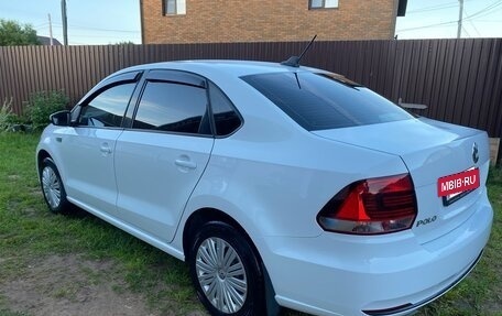 Volkswagen Polo VI (EU Market), 2018 год, 1 000 000 рублей, 24 фотография