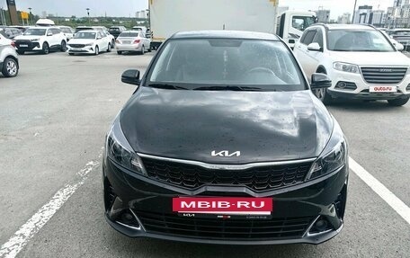 KIA Rio IV, 2021 год, 1 890 000 рублей, 3 фотография