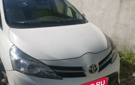 Toyota Verso I, 2017 год, 1 350 000 рублей, 1 фотография