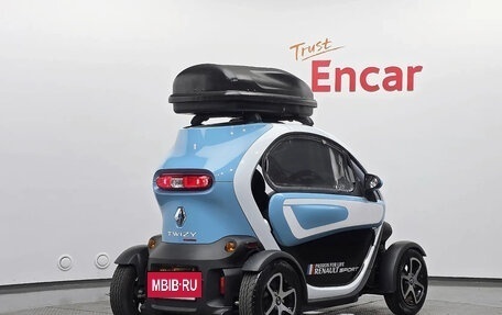 Renault Twizy, 2017 год, 583 002 рублей, 16 фотография